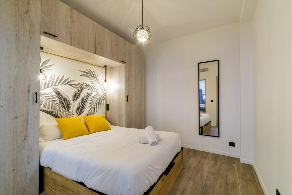 Vivez Antibes ! Logez A 6 Au Centre-Ville Exterior photo